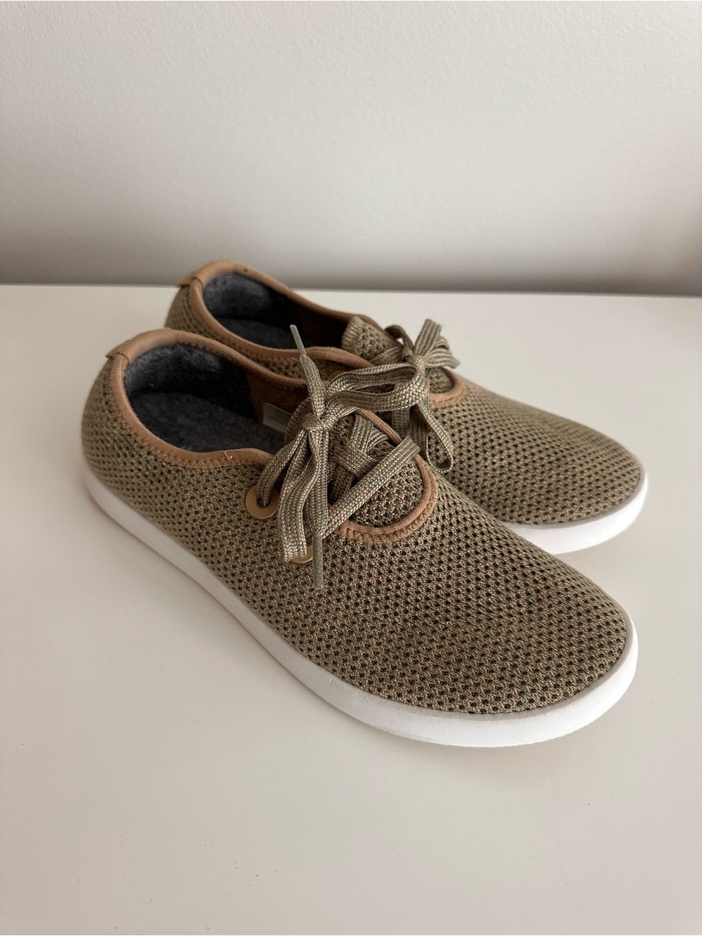 Allbirds Tree Skippers Sneakers Women’s Haze Olive Green Lightweight Size 8